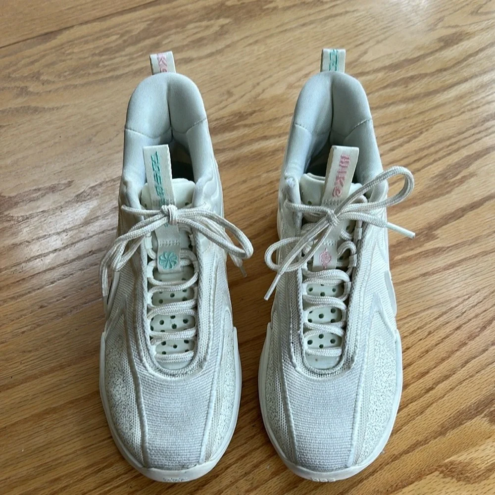 Nike Cosmic Unity 2 Coconut Milk Men’s Sneakers Shoes Size 8 Basketball Athletic